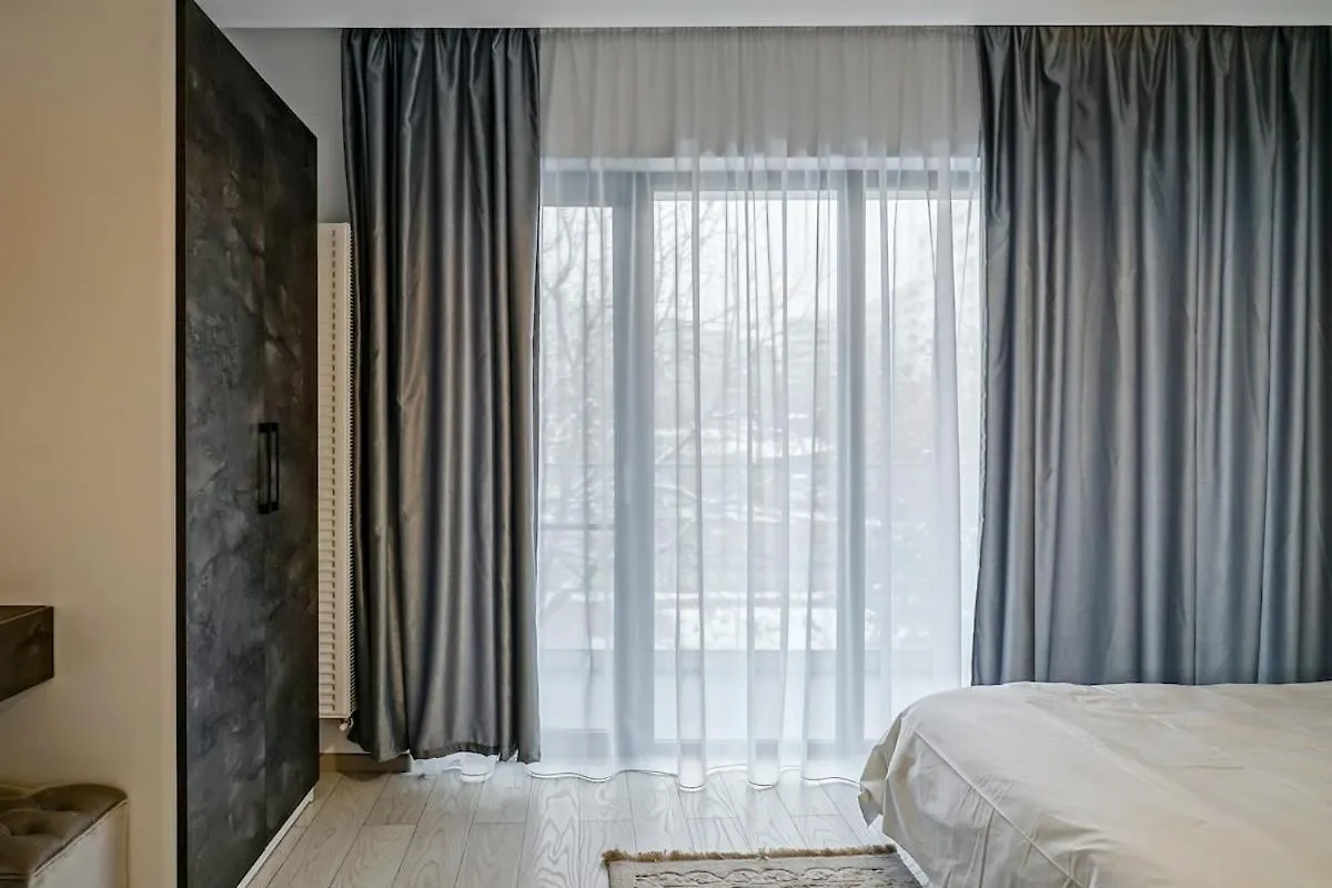 Charming Oasis Apartment Bucharest